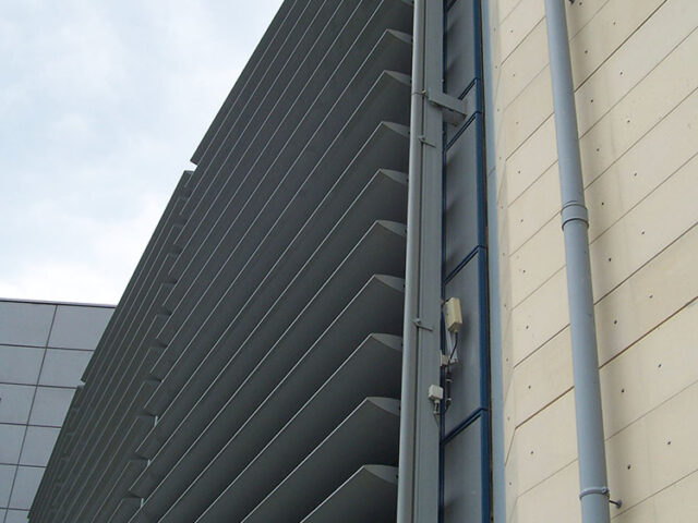 Πρόσοψη κτιρίου Optima Line M 2 640x480